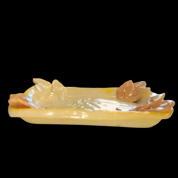 Handmade Ceramic Leaf-Accent Serving Tray – Rustic & Elegant 5.75”x 7” - Picture 4 of 9